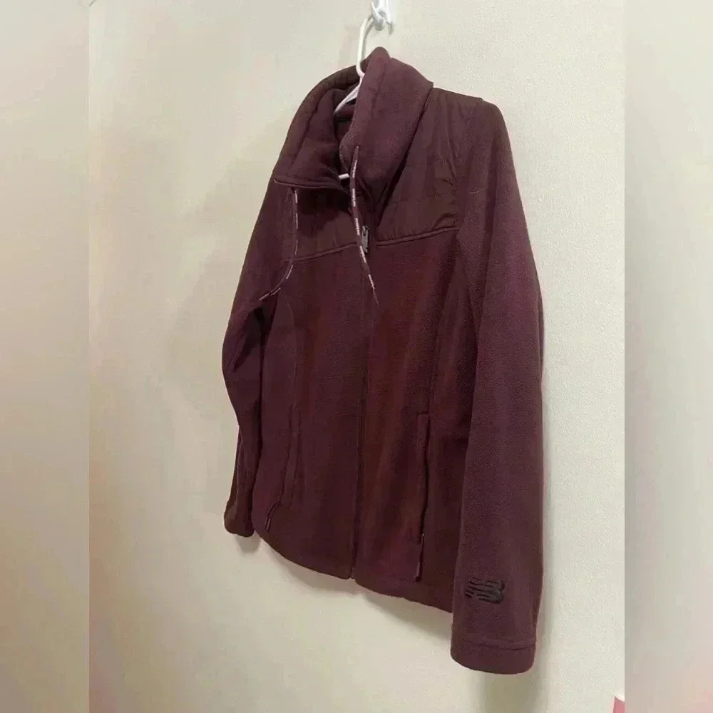 New Balance -‎ Women’s Maroon Zip-Up Fleece - Outdoors - Hiking - Size Small - Picture 2 of 10